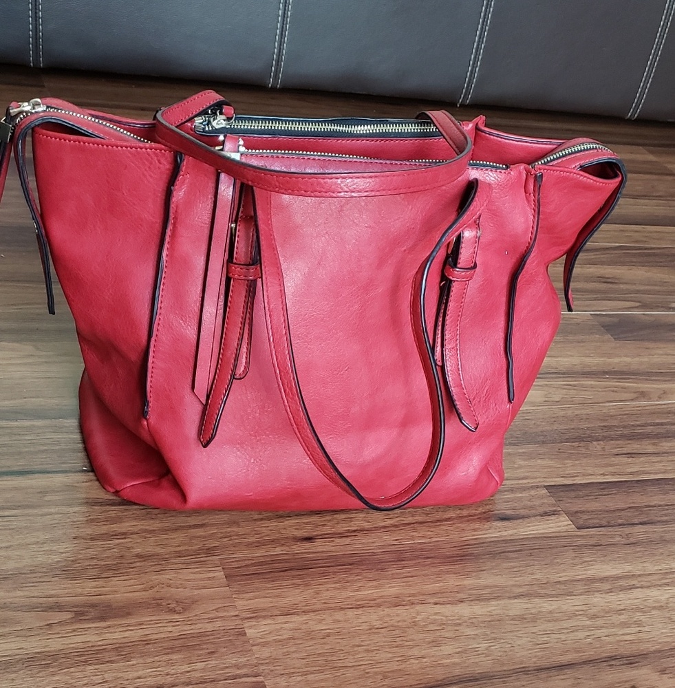 Urban expressions shoulder bag
